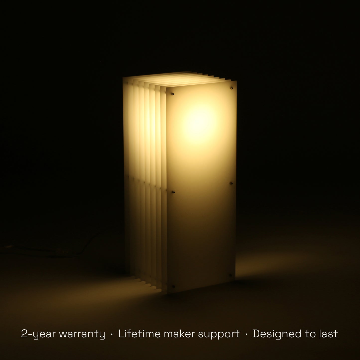 Lớp big rectangle in milky acrylic