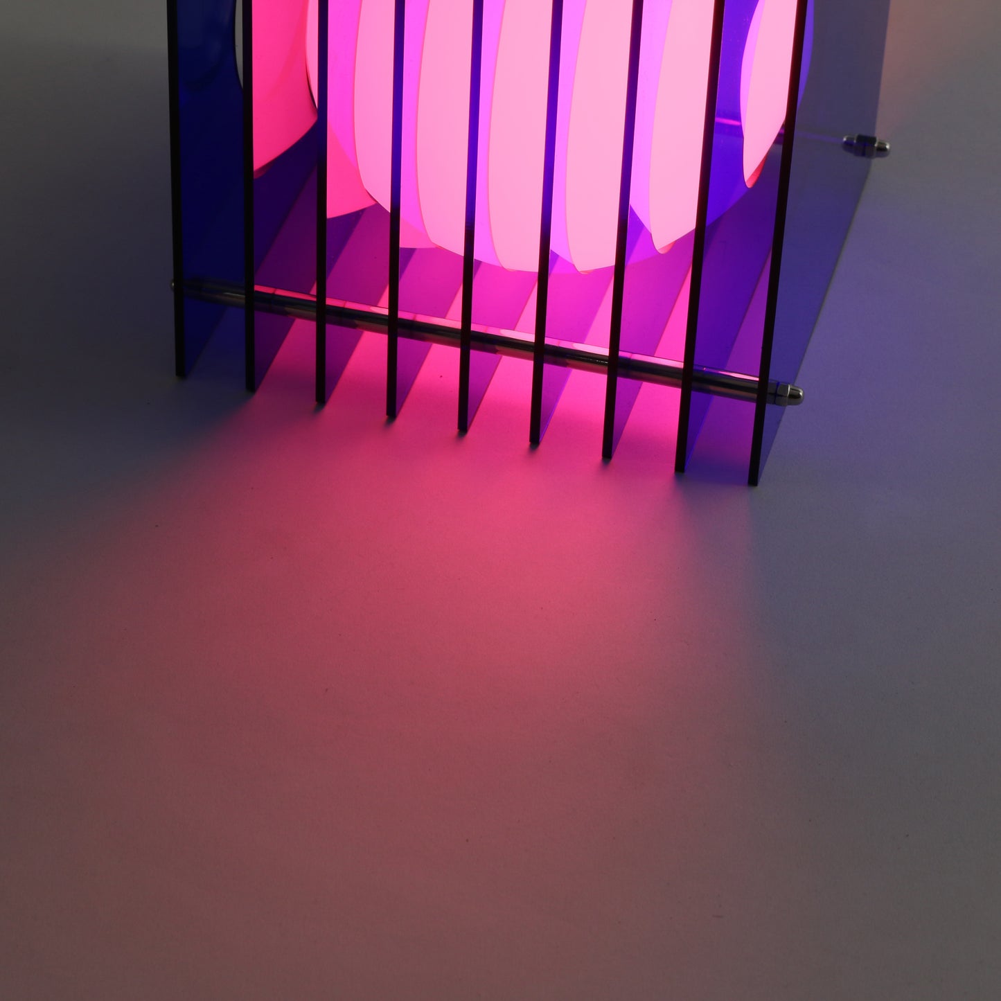 Lớp small square in blue acrylic