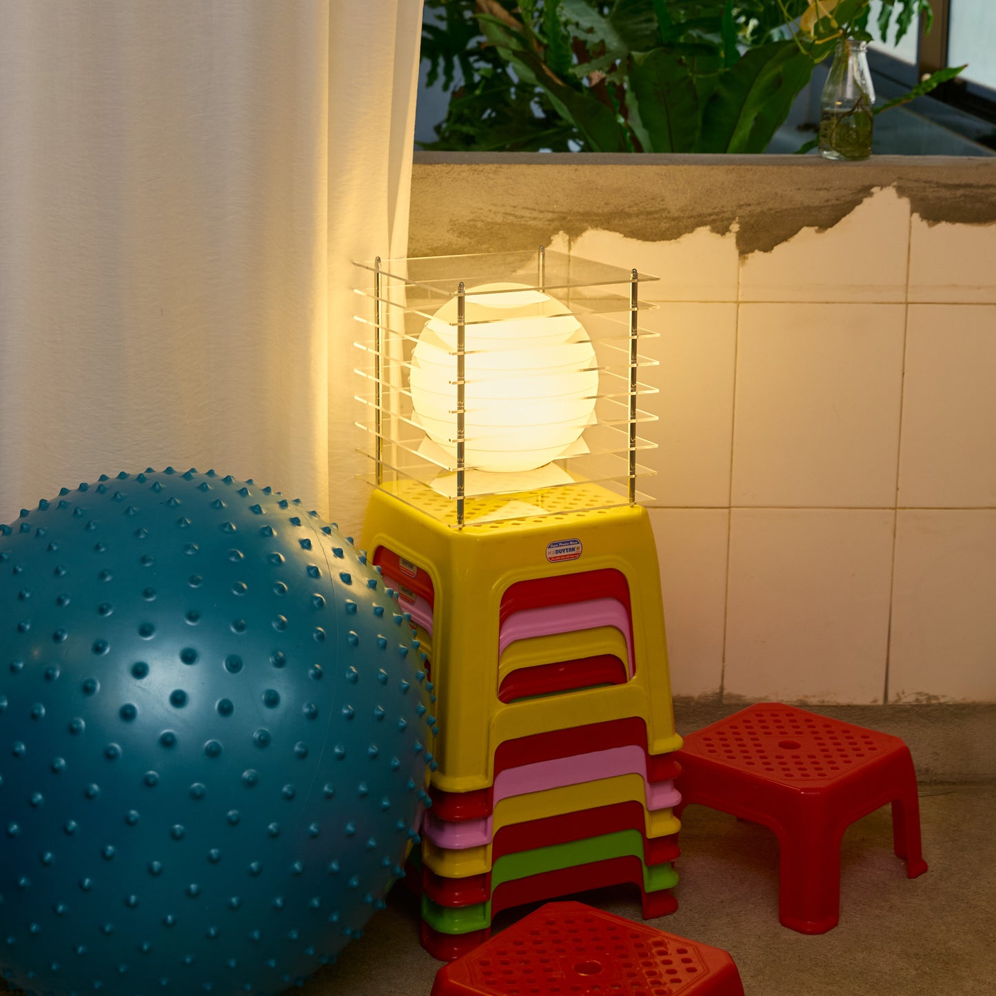 Lớp big square in clear acrylic