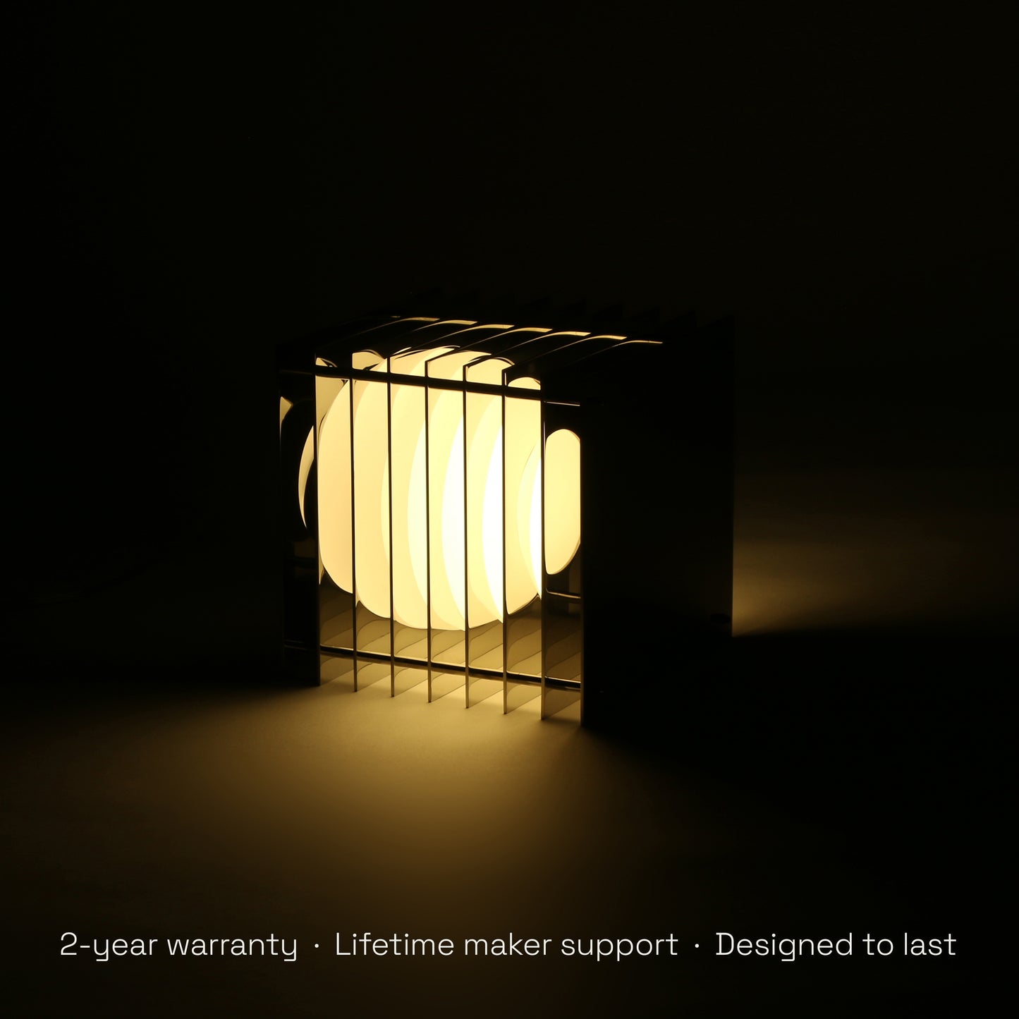 Lớp big square in mirror polished stainless steel