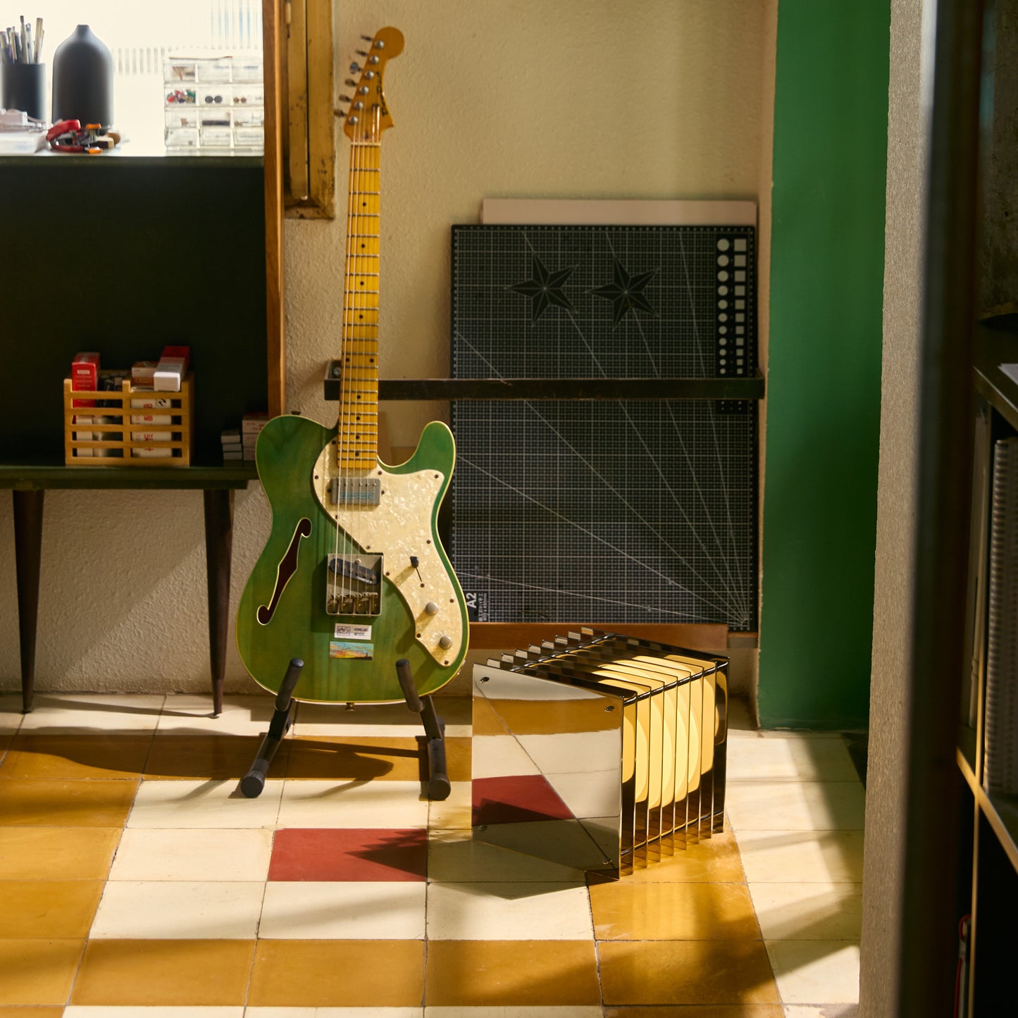 Lớp big square in mirror polished stainless steel