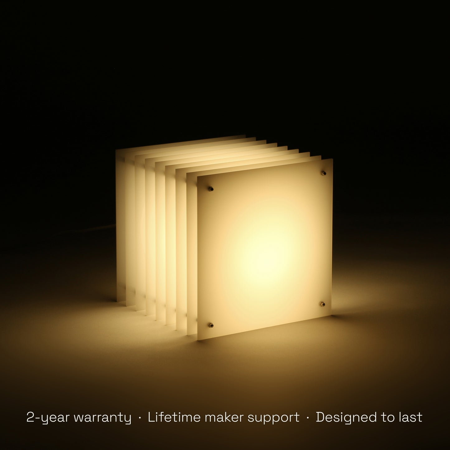 Lớp big square in milky acrylic