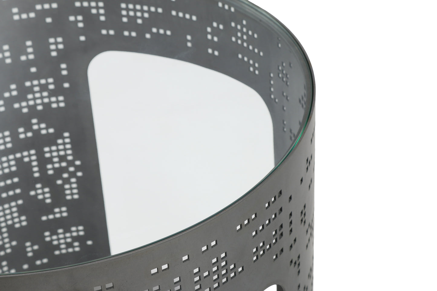 Điểm round table - Medium