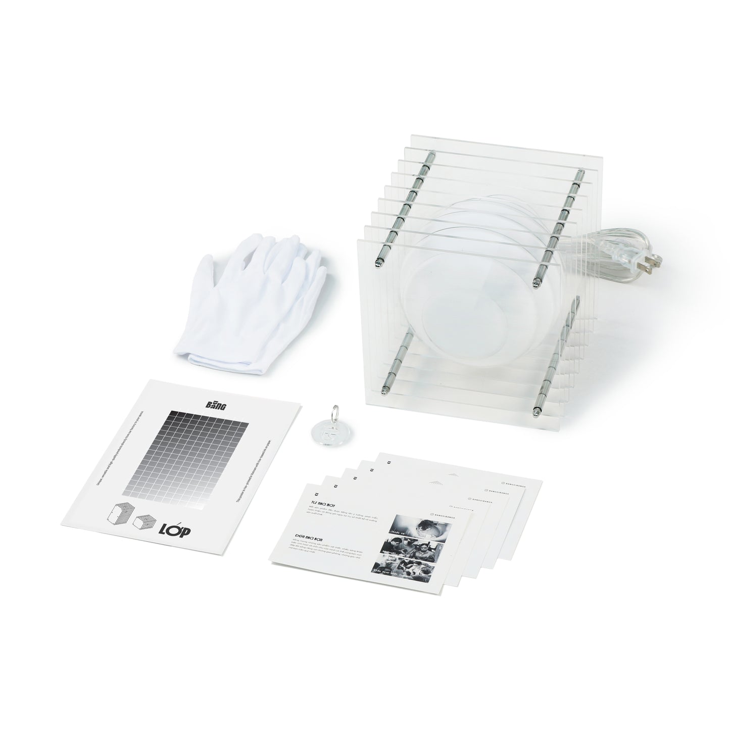 Lớp small square in clear acrylic