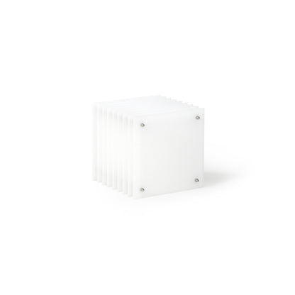 Lớp small square in milky acrylic